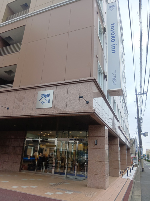 駅近く