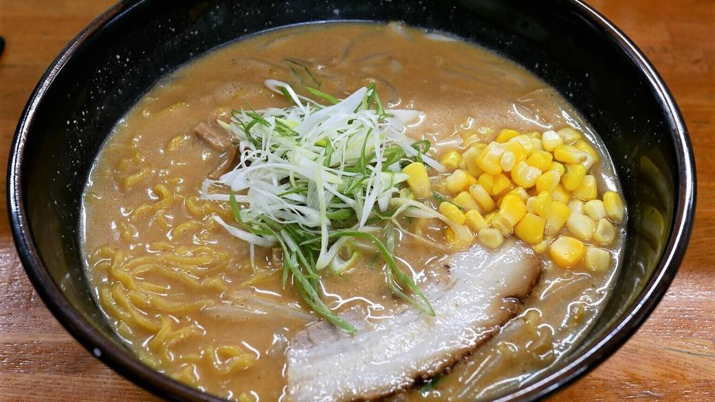 らーめん 信玄 南6条店① / 1