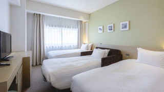 [禁煙] ReFaルームトリプル（23㎡／ベッド2台＋ソファベッド）