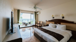 スタンダード ルーム キングベッド 1 台 バルコニー オーシャンビュー