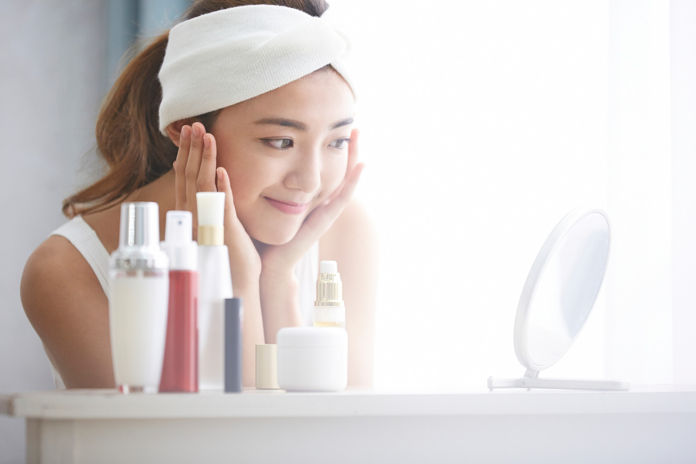 女性　スキンケア