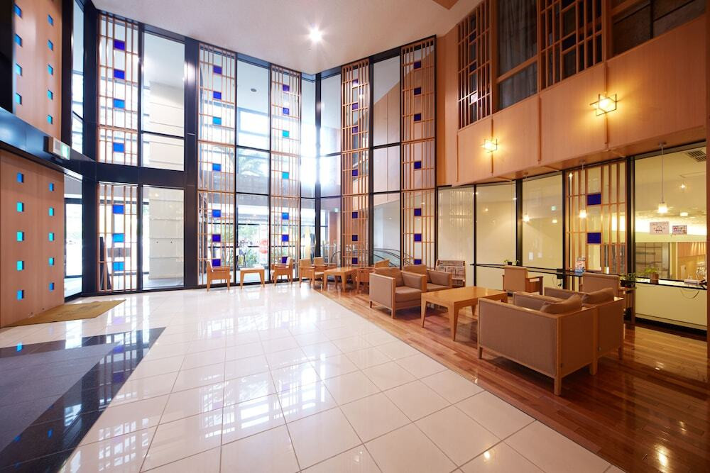 ロビーラウンジ