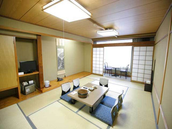 ３．湯多利の里 伊那華3476768