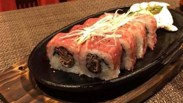 食事・飲み物 / 3