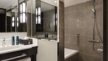 バスルーム　39㎡の客室 / 7