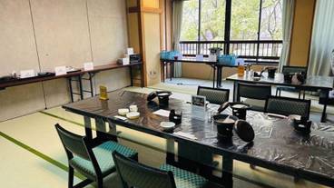 朝食スペース / 6