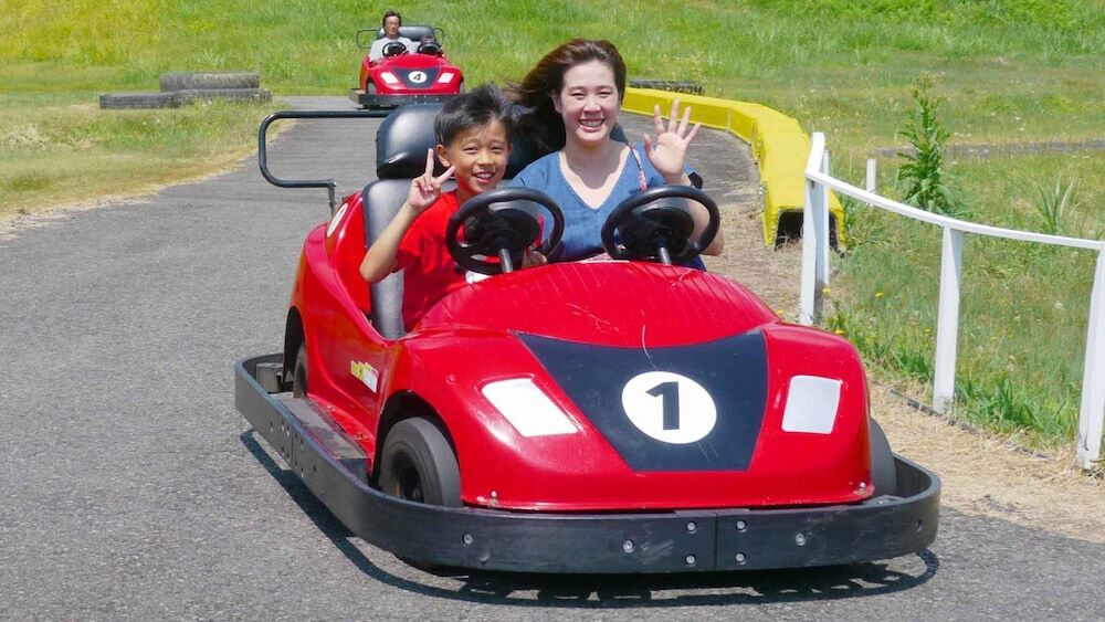 子供用の遊び場 - 屋外