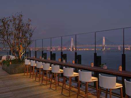 インターコンチネンタル横浜Pier 8 / 2