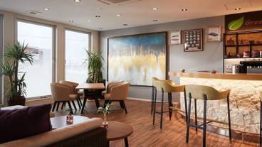 ロビーラウンジ / 11