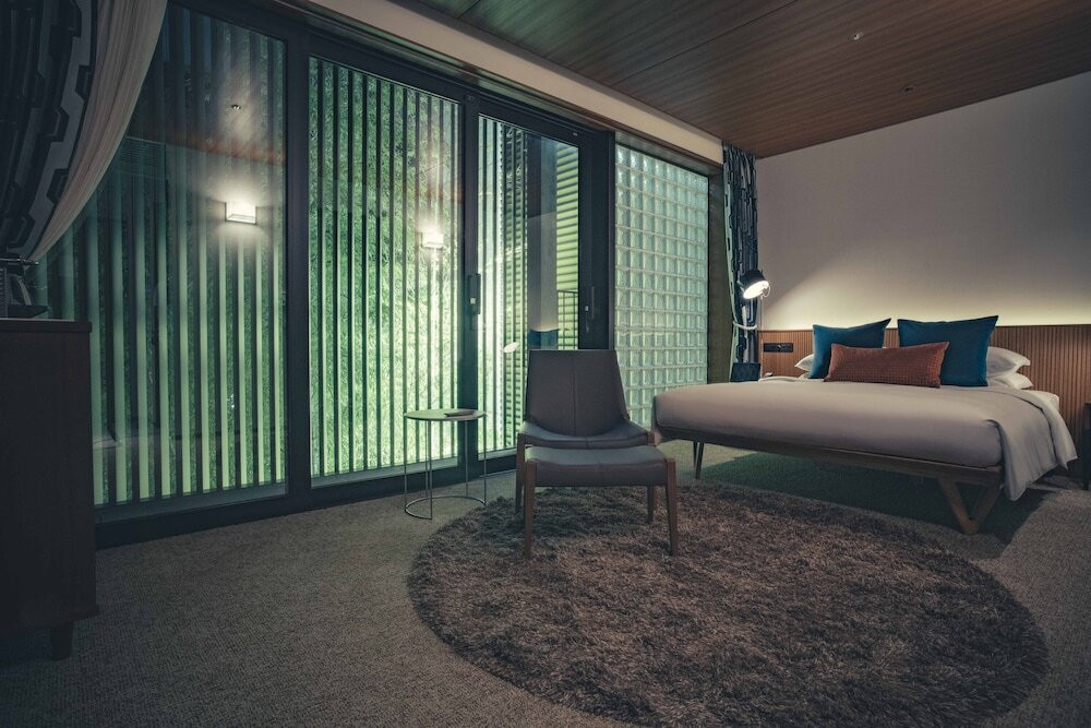 スタンダードクイーンルーム④