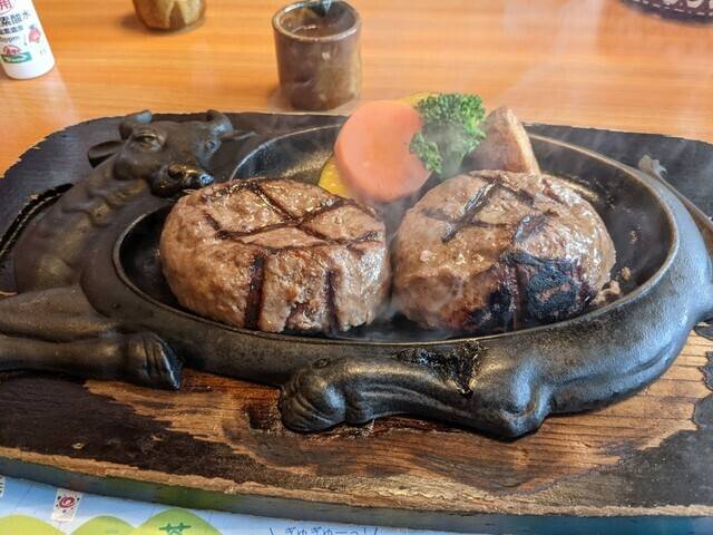 御殿場アウトレットで
お買い物＆グルメ三昧 / 2