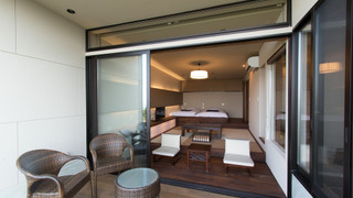 半露天風呂付き和洋室　1F