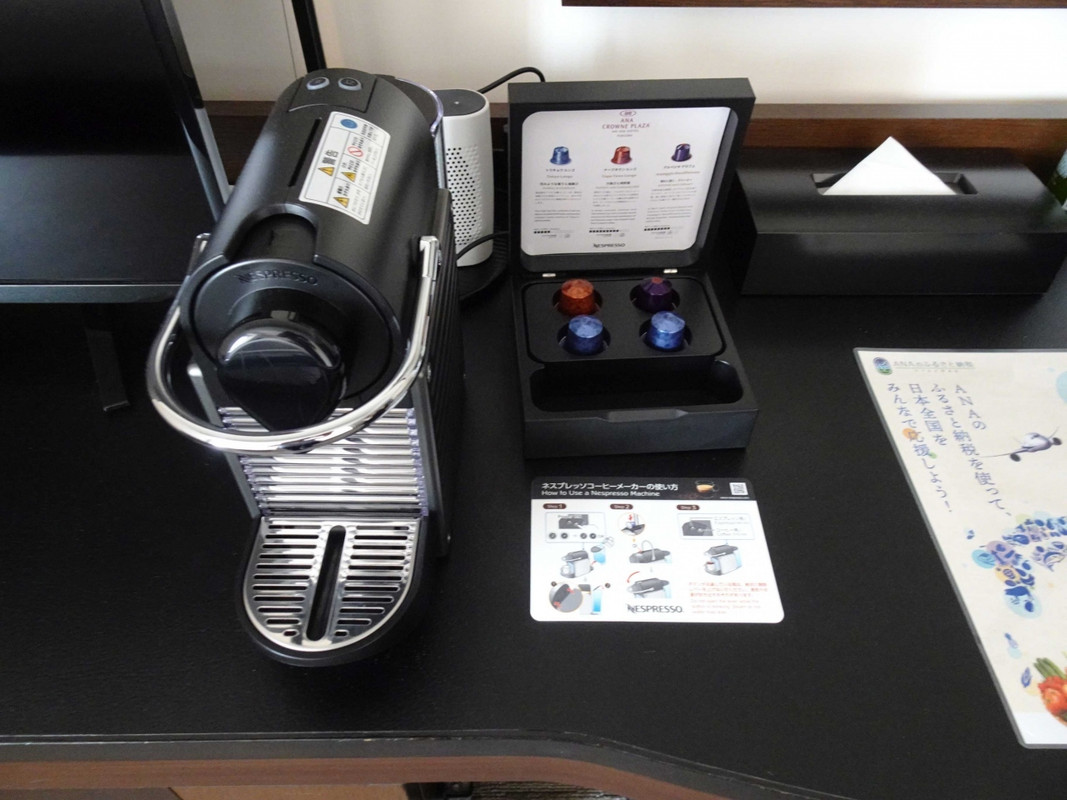 クラブルームなので、コーヒーメーカーもありました