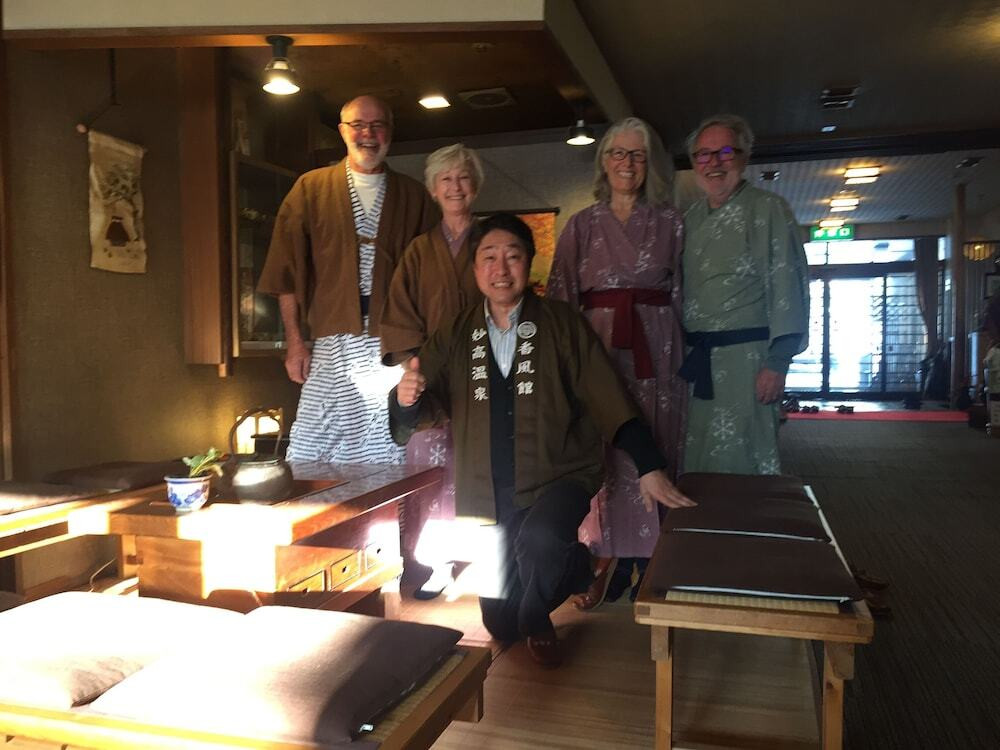 レセプション ホール