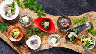 和食17時 : 西棟 露天風呂付 デラックスルーム (和タイプ) 禁煙