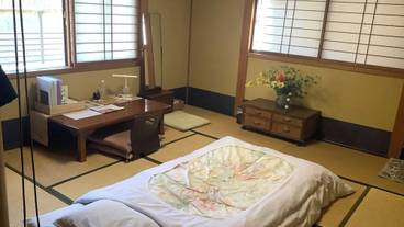 客室 / 20