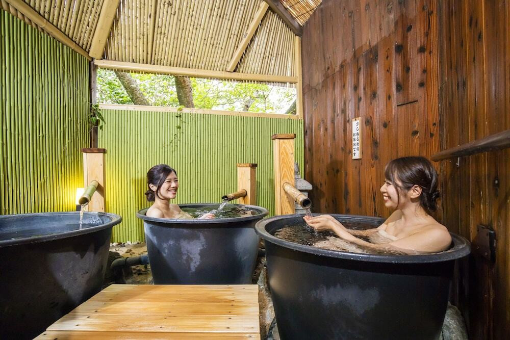 無料貸切風呂_5番地_釜風呂_温泉