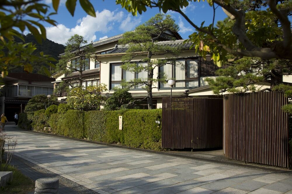 絶景と地元食材をふんだんに使用したお料理に、満足度もアップ4007654