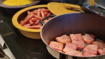 朝食ビュッフェ／厚切りベーコン / 6