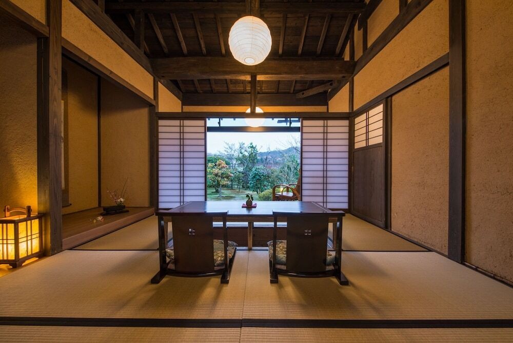 露天風呂付き客室　昼