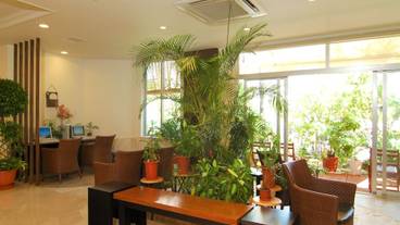 ロビー応接スペース / 6