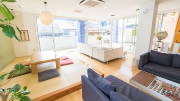 ロビーラウンジ / 25