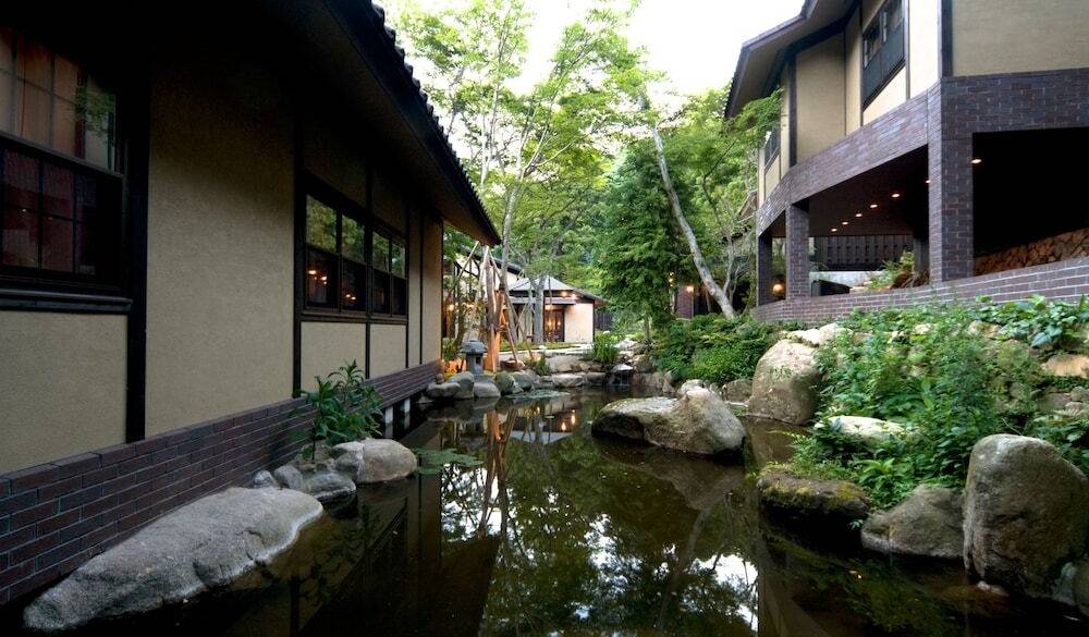 敷地内の風景 / 3