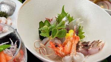 食事・飲み物 / 30