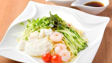 食事・飲み物 / 32