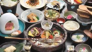 食事・飲み物 / 3