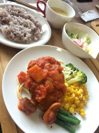 「ワンシーン」料理 1029251 本日のプレートランチ。ハンバーグもソースもむちゃくちゃ美味しかった！