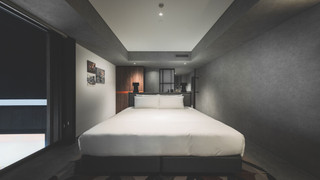 デラックスコーナーダブル (スパ利用可) 禁煙