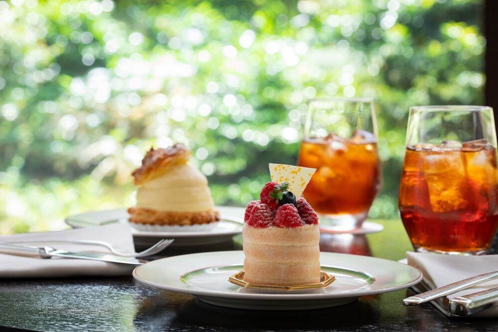 ガーデンラウンジ坐忘ケーキ