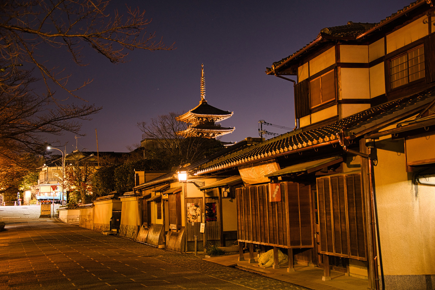 京都夜景　ねねの道