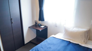 セミダブルルーム 喫煙可