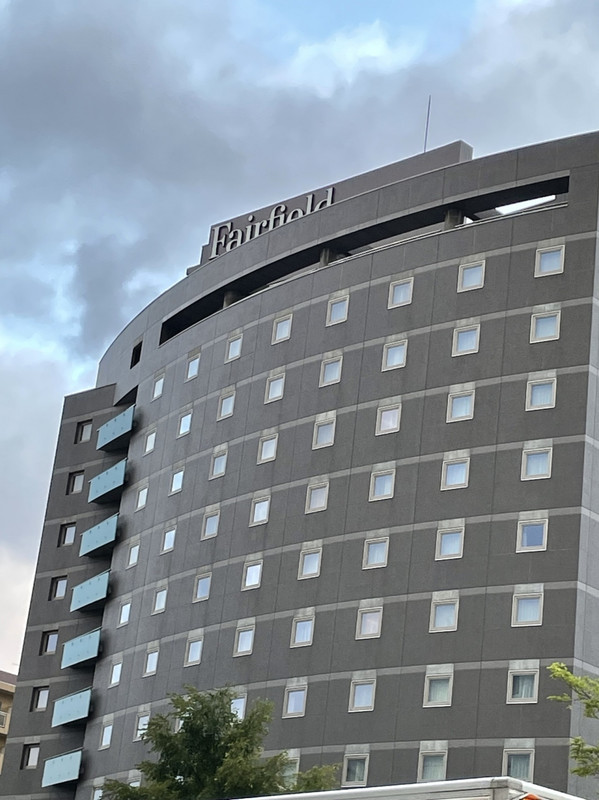 わかりやすい外観。二条市場からすぐ