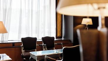 ロビーラウンジ / 6