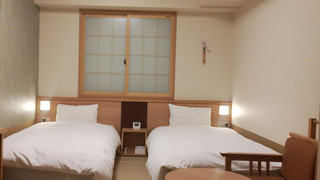 スタンダード ツインルーム(線路近接)