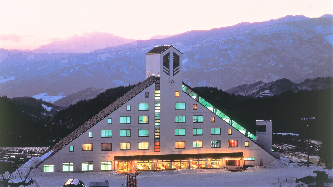 大日ヶ岳山頂からの東斜面を望む！（阜県郡上市）※作品コメント欄に撮影位置