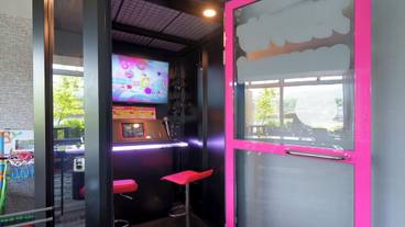 カラオケ ルーム / 8