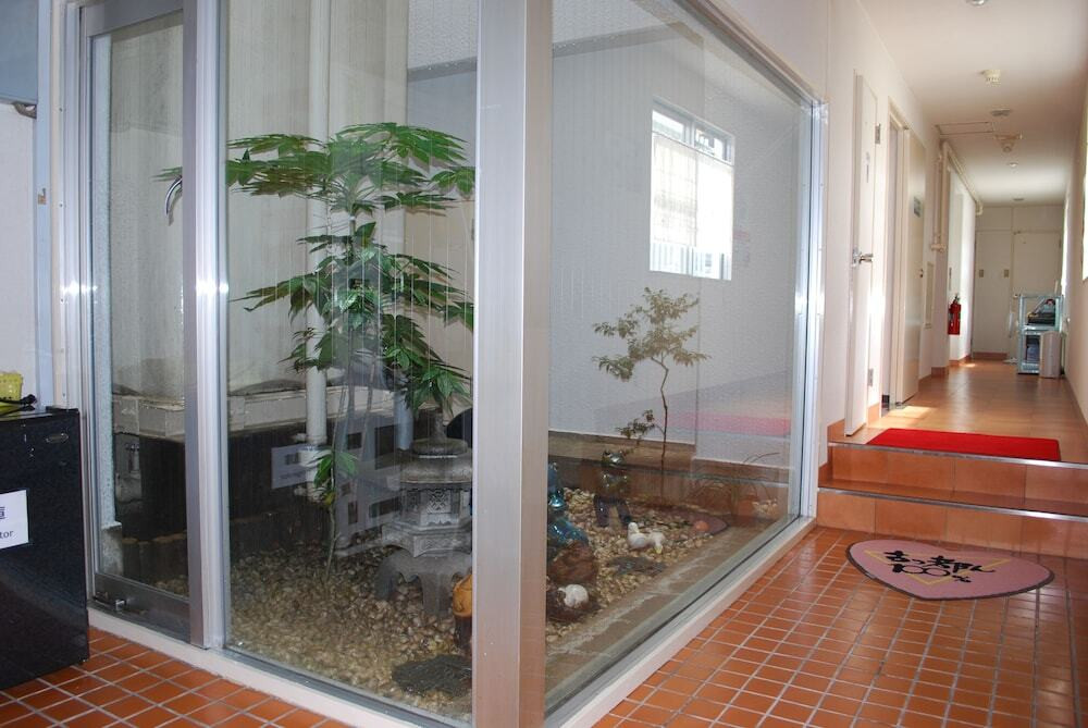 内部エントランス