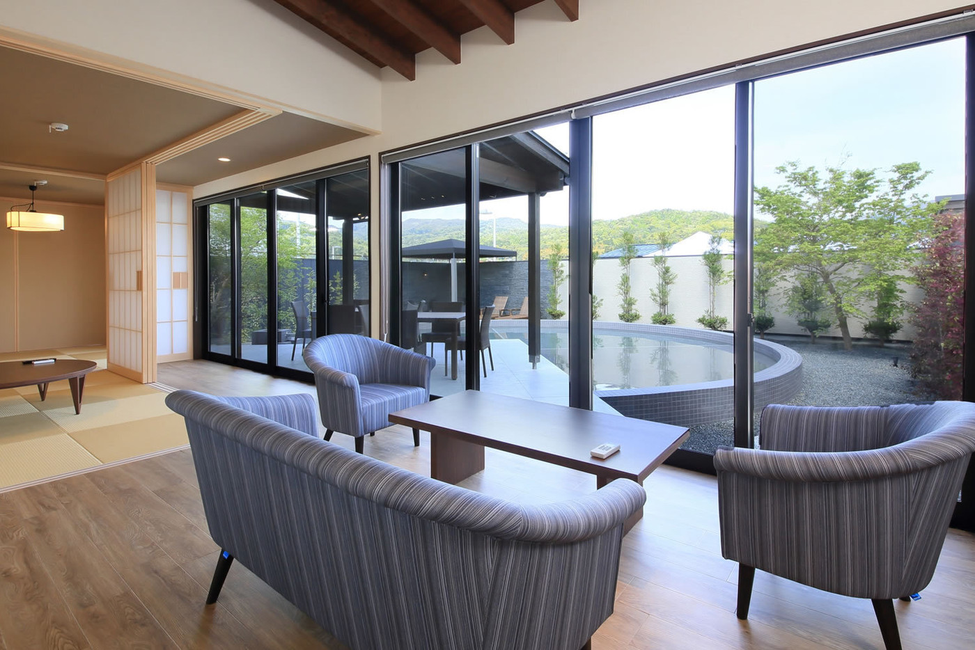 3LDKの贅沢空間！「瑠璃浜」3754655