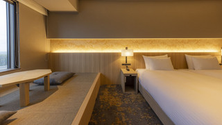 デラックスツイン和（NAGOMI）2名利用 シングルベッド2台とお布団一組 禁煙