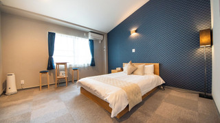 ダブルルーム403