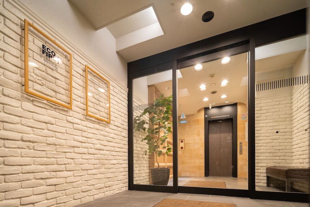 内部エントランス