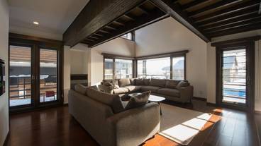 リビング エリア / 9