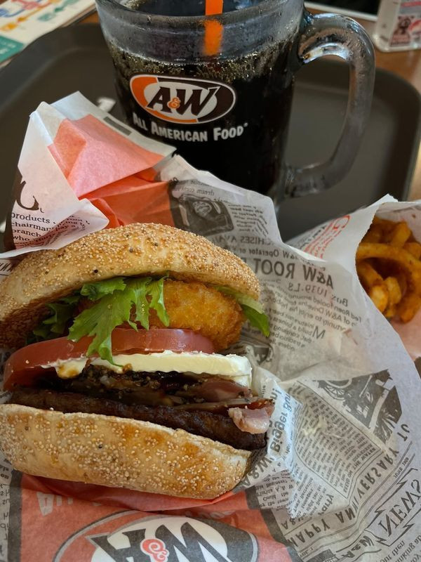 A&Wバーガー / 1