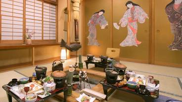 食事・飲み物 / 8