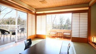 三世代旅行にピッタリ☆和室＆和モダンの角部屋【１０畳＋６畳】 [和室] [禁煙] [リバービュー]