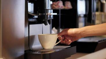 ロビーラウンジ / 11